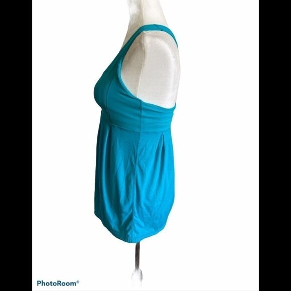 Lululemon teal racer back tank top size 6 - Picture 2 of 7